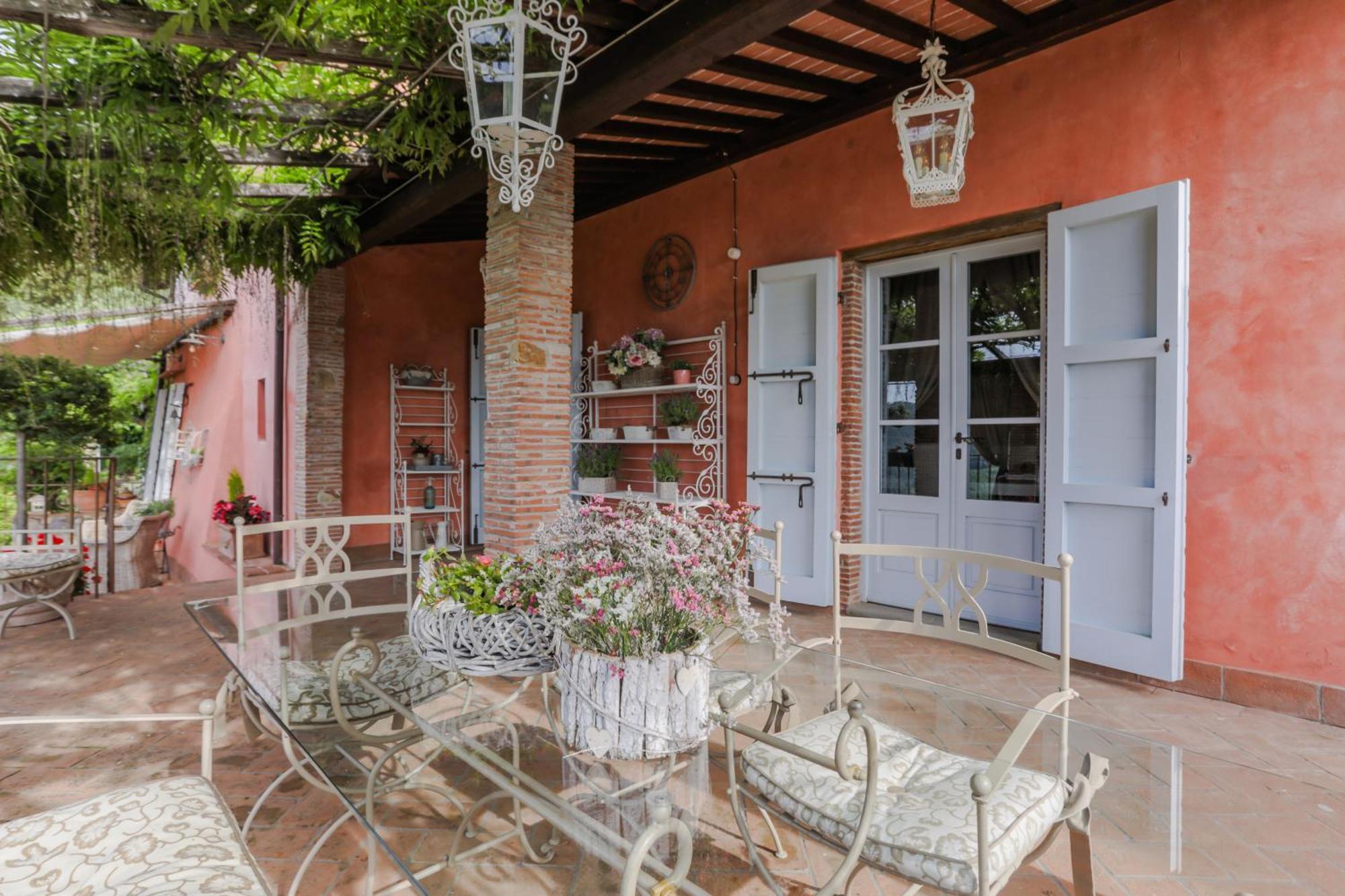 Villa Sii Felice Buti Kültér fotó